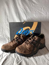 Scarpe trekking asics 43,5 nuove