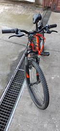 Bici  Mountain Bike Ragazzo 24'