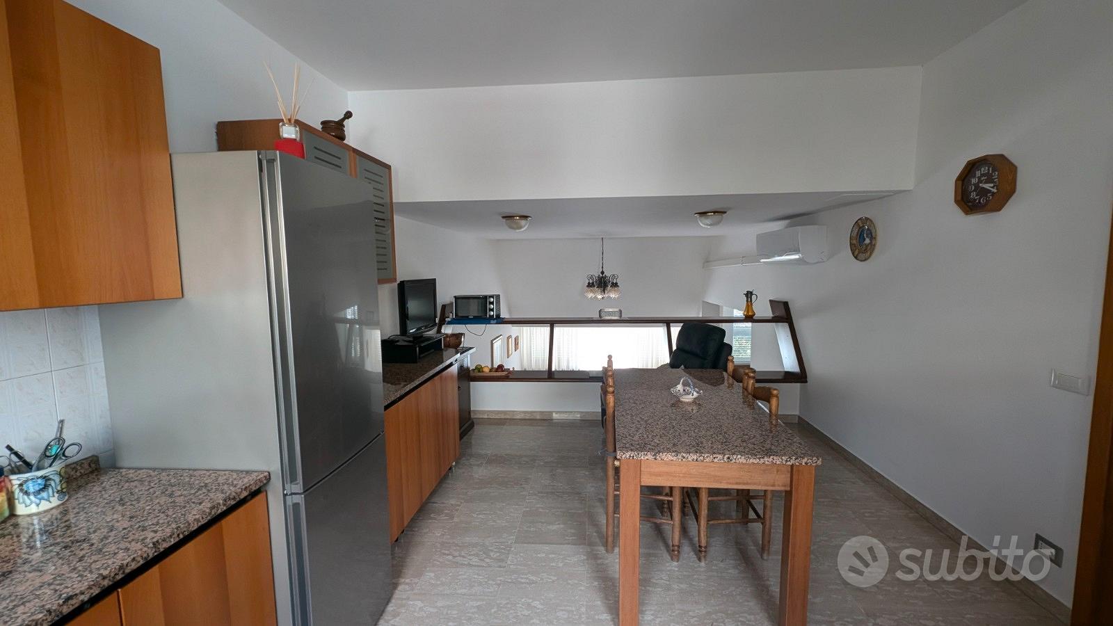 Casa – Latina, Nascosa - Vista 2