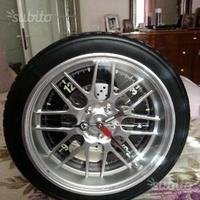 Orologio al quarzo raffigurante ruota macchina fun