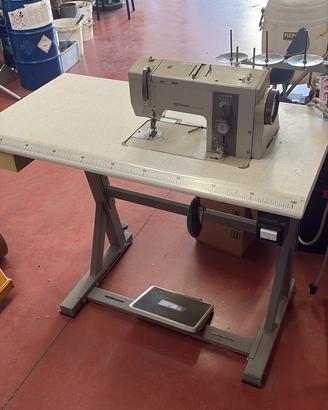 Macchina da cucire Bernina Type 950
