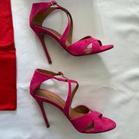 Pura Lopez decoltè donna 38