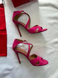 Pura Lopez decoltè donna 38