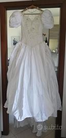 Abito da sposa vintage in taffetà con ricami