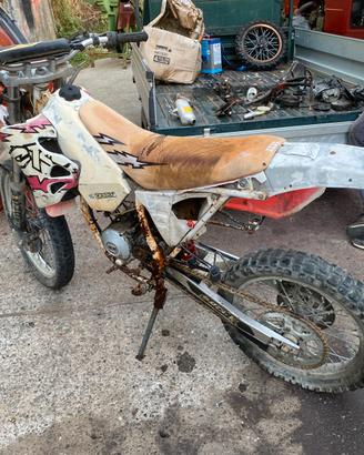 Pezzi  HM 50 AM6