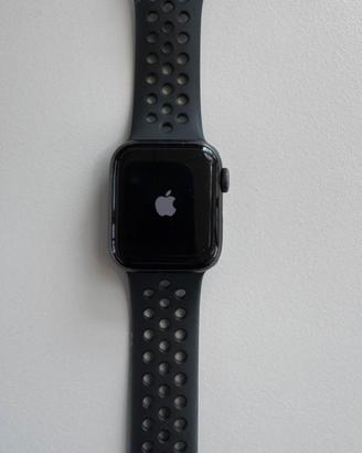 Apple watch Se Nike 40mm
