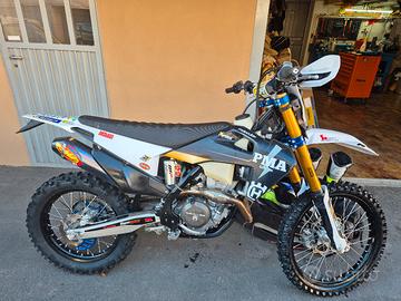 Husqvarna 350 2022 rockstar