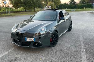 Alfa Romeo Giulietta Quadrifoglio verde