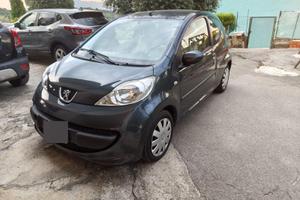 Peugeot 107 sweet years antracite