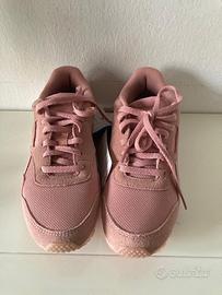 scarpe Reebok nuove taglia 36