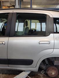 Porta posteriore sinistra FIAT PANDA del 2012
