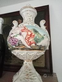 vaso in ceramica  ad euro 130,00