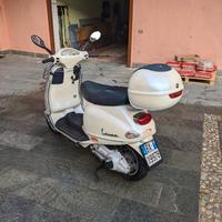 Piaggio Vespa 150 ET4 - 2004