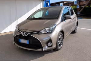 TOYOTA Yaris 1.3 5p. Lounge