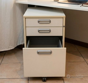Cassettiera con rotelle IKEA Galant