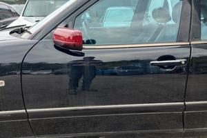 Porta ant sx nuda MERCEDES-BENZ CLASSE E del 1997