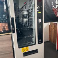 Distributore automatico