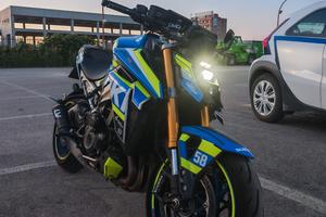 GSX s 1000