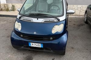 Smart 700 2004