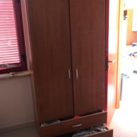 Armadio due ante e due cassetti