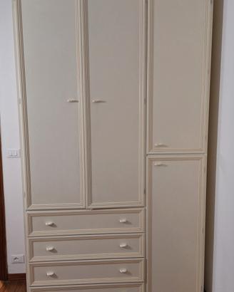 armadio legno laccato