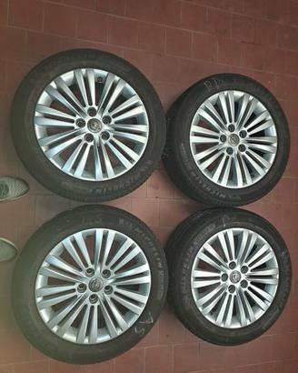 4 CERCHI E GOMME PER OPEL ZAFIRA TOURER