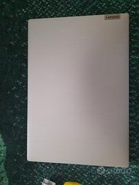 Lenovo IdeaPad 3 15" – Intel i3 – Come Nuovo