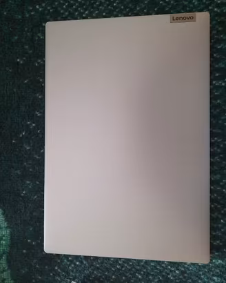 Lenovo IdeaPad 3 15" – Intel i3 – Come Nuovo