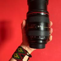 Obiettivo Canon EF 24-70 con paraluce e borsetta