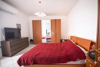 CASA INDIPENDENTE A PRATO