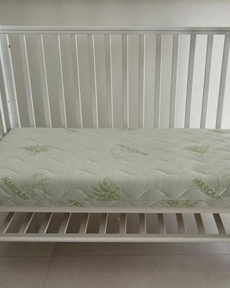 Culla lettino regolabile con materasso Marcapiuma