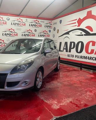 Renault Scenic Scénic X-Mod 1.9 dCi 130CV Luxe