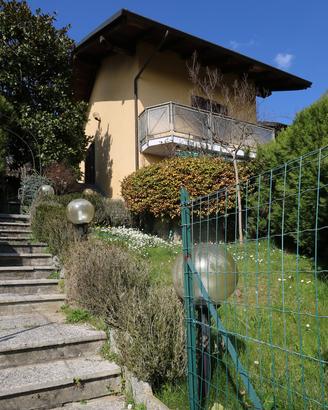Villetta indipendente con giardino | Pavarolo