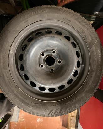 Cerchi e pneumatici invernali