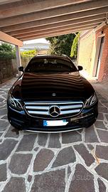 Mercedes 220 d
