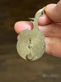 Antica bilancia pesa lettere