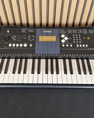 Tastiera Yamaha PSR-E3333