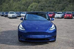 TESLA Model 3 - Model 3 Standard rwd Plus