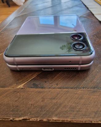 Samsung Galaxy Flip Z3
