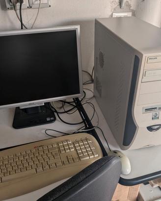 PC Intel Core2 6300 233GB HD