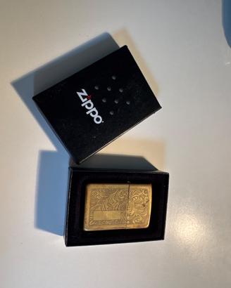 Accendino Zippo Venetian mai usato