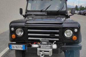 LAND ROVER DEFENDER 90
