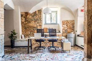 Studio/Ufficio di charme a Finalborgo