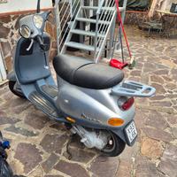 vespa 50cc et4