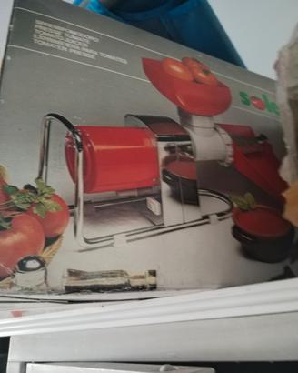 attrezzatura completa  per conserve di pomodoro 