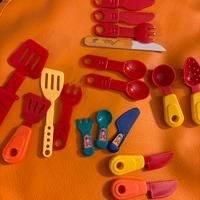 Set posatine e mestolini giocattolo