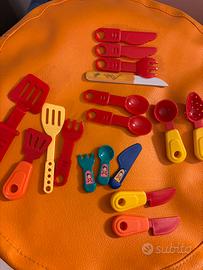 Set posatine e mestolini giocattolo