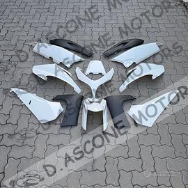 CARENE IN O-F-F-E-R-T-A TMAX 08-11 BIANCO LUCIDO E