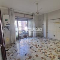 Appartamento a Napoli Via Gigante Mario 4 locali