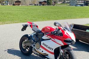 Ducati Panigale 899